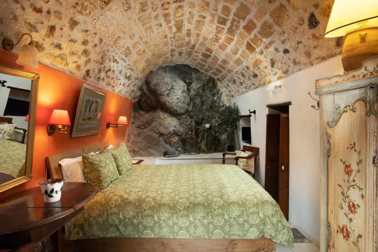 Dorovinis Monemvasia Castlehouses المظهر الخارجي الصورة